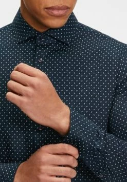 Am billigsten ❤️ Seidensticker Herren Business H, 19 19 DUNKELBLAU, 37 19 19 DUNKELBLAU ✔️ 5 Am billigsten ❤️ Seidensticker Herren Business H, 19 19 DUNKELBLAU, 37 19 19 DUNKELBLAU ✔️ -NIKE store unnamed file 1538