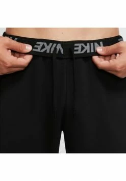 Besorgen ⭐ NIKE PERFORMANCE Trainingshose Dri-FIT Taper Kordelzug,Taschen Dri-FIT Herren Black-white ⭐ 9 Besorgen ⭐ NIKE PERFORMANCE Trainingshose Dri-FIT Taper Kordelzug,Taschen Dri-FIT Herren Black-white ⭐ -NIKE store unnamed file 2442